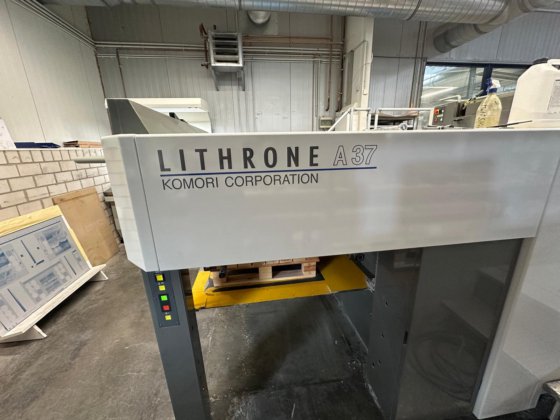 2014 Komori LA-437