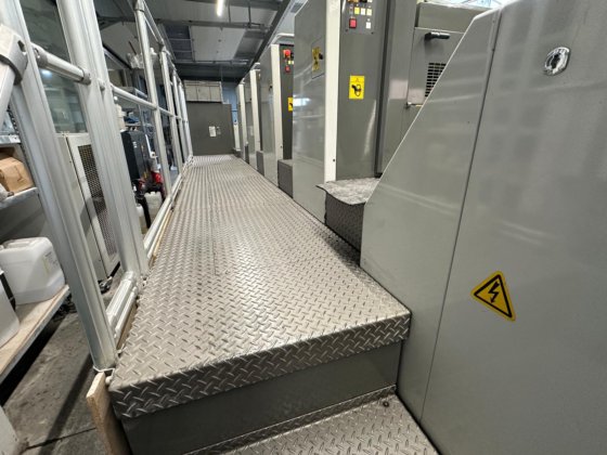 2014 Komori LA-437