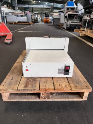 Crease Matic Electril Creaser