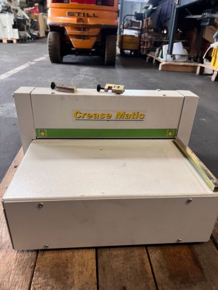 Crease Matic Electril Creaser