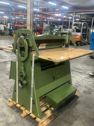 Kroll Creasing and Perforation Machine