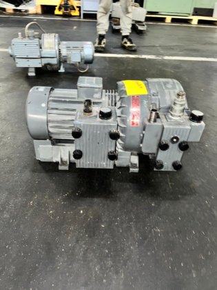 1990 Rietschle TR 81 DW