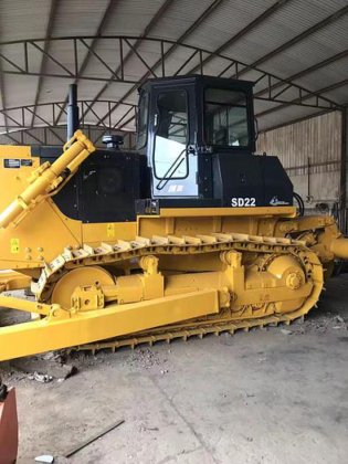 中古クローラーブルドーザー Shantui SD22