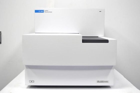 Agilent SureScan G2600D G4900DA Microarray