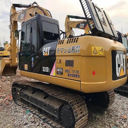 CAT Cat 320