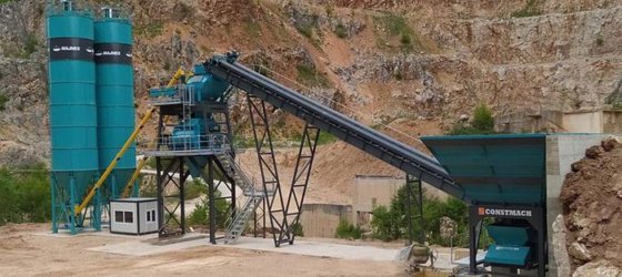 コンクリートバッチングプラント