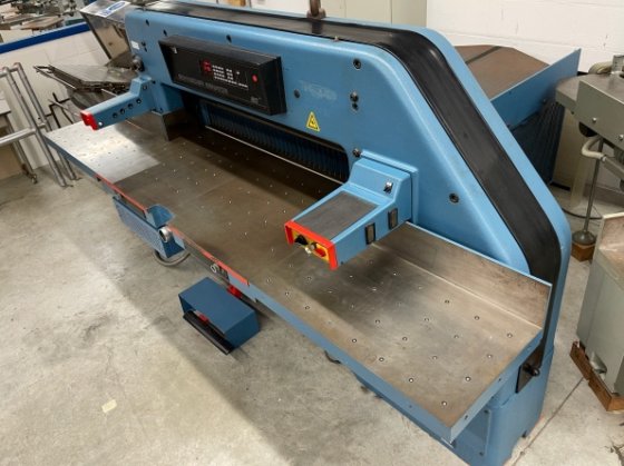 1995 シュナイダー セネター 132 SC