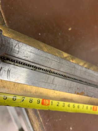 ペルヌマの折り目と穴あけブロック