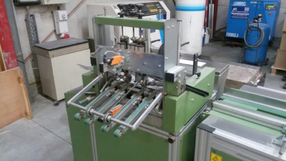 2001 BVM メールマスター 4004