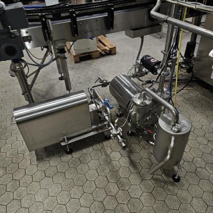 使い捨てボトル充填ライン