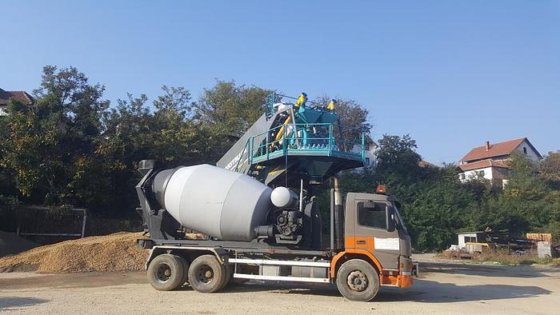 移動式コンクリートバッチングプラント