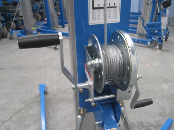 Genie SLA-15
