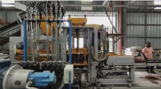 品質製造 Qt4-15 ブロック成形機