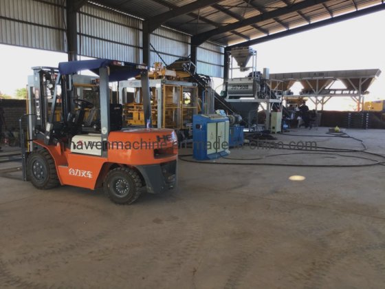 コンクリートブロック製造プラント 使用 3tonnes ディーゼルフォークリフト
