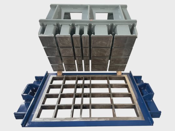Block making machine with batching