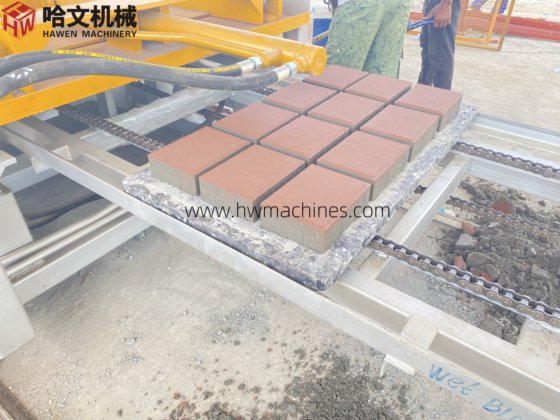 高効率の最良の油圧自動ブロック製造機、インターロッキング舗装ブロック機、フィリピンのレンガ製造機