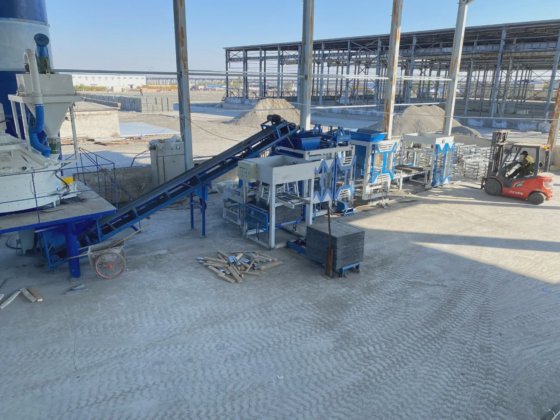 より良い機能の完全自動ブロックレンガ製造機