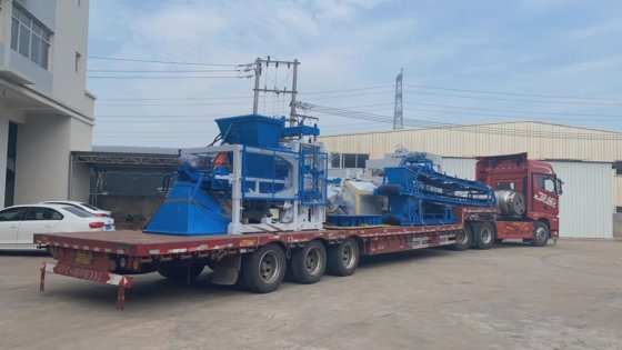 Block making machine with batching