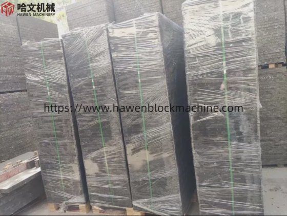 セメントブロック製造機用の高強度ガラス繊維GMTパレット 25-30mm GMTパレットがマリに出荷されます。