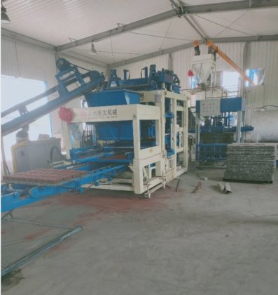 レンガ機械 空洞レンガ製造機 自動油圧コンクリートレンガ機械