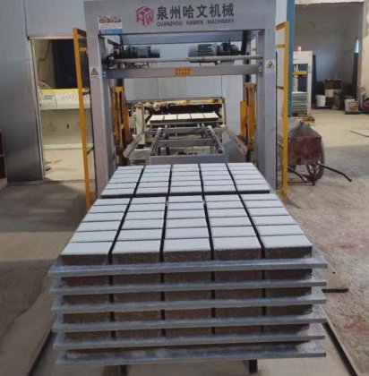 コンクリートブロック舗装用レンガ型枠 自動ブロック製造機用