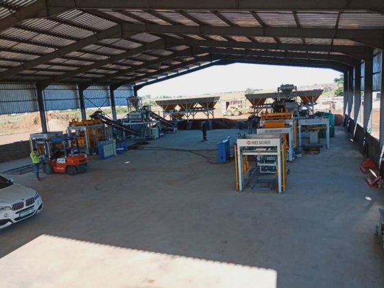 バングラデシュの人気のあるソリッドレンガ機械、コンクリート舗装レンガ成形機、ハローブロック機械