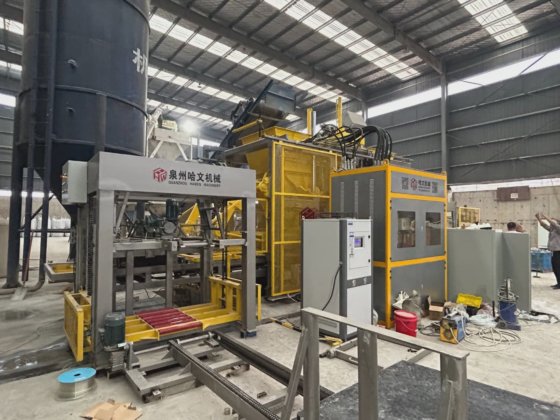 Block making machine with batching