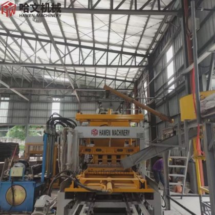 アフリカ向けの耐久性のある建設用自動舗装石ブロックセメントレンガ製造機