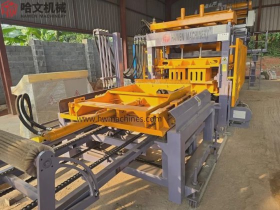 環境に優しい重耐久性の油圧全自動ブロック製造機 緑の建設用