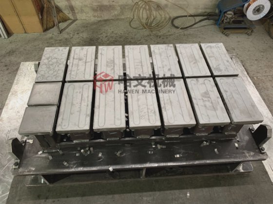 高品質のドイツ製ブロック機械 ヘス マサ ベッサー ツェニス