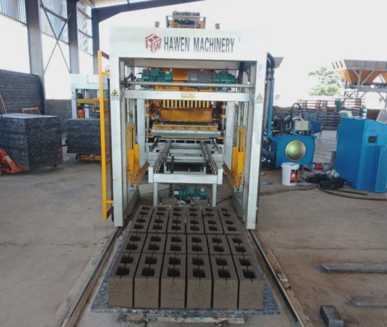 ドイツの技術による自動セメントフライアッシュレンガ製造機の販売