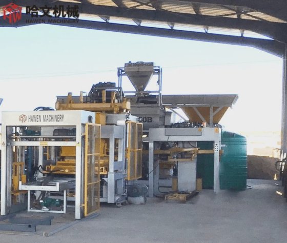 カメルーンの人気コンクリートブロック、レンガ、パバー製造機 中国製