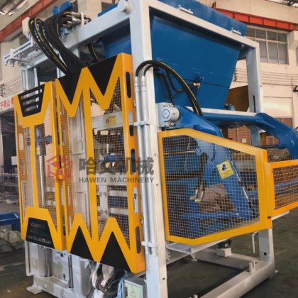 油圧自動コンクリート舗装ブロック機械