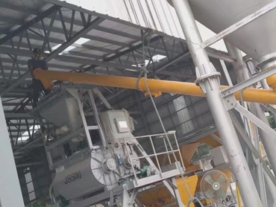 ブロック製造用コンクリートミキサー