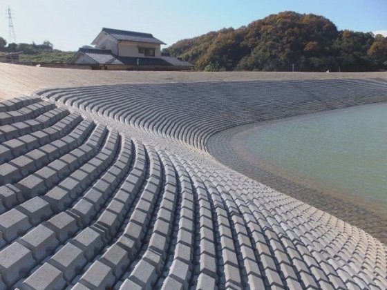 安価な中国のコンクリートソリッドハローパバー煉瓦ブロック製造機の販売工場価格