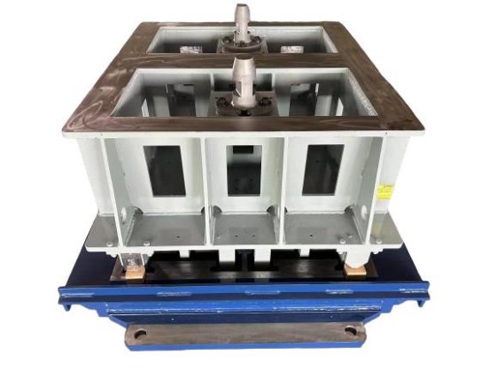 Block making machine with batching