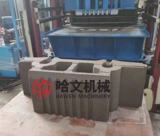 自動セメント空洞ブロックレンガ舗装石製造機