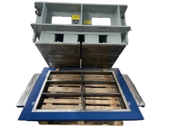 Block making machine with batching