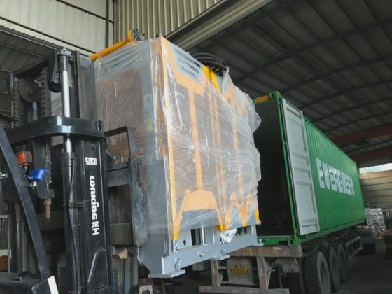 ドイツの技術 サーボモーター 振動 コンクリート セメント