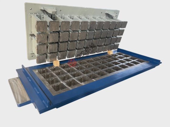 道路用ステッピング舗装ブロック型の空洞ブロック機械