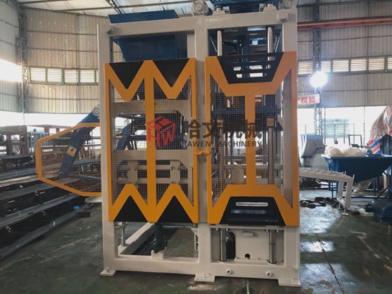 ドイツの技術 大容量コンクリートブロックレンガ舗装石製造機