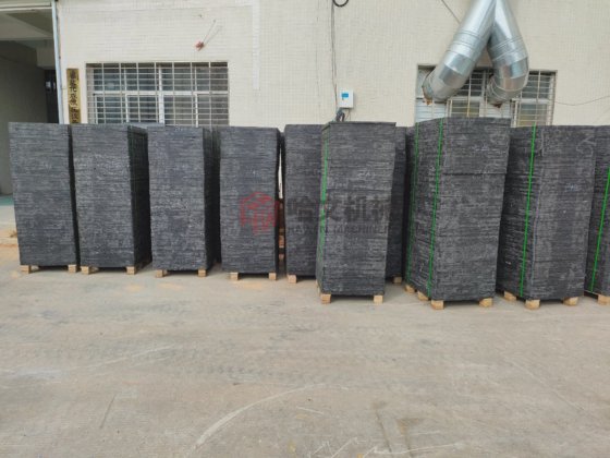 ブロックレンガ製造用プラスチックGMTパレット