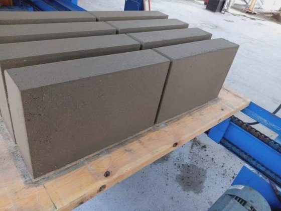 道路の縁石型枠製造業者と供給業者 ハウェン機械 中国