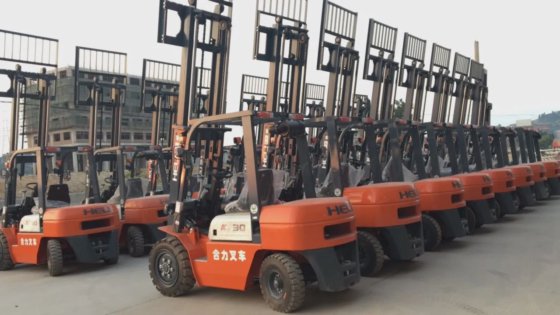 3t 有名なエンジンを搭載したホットセールの油圧ディーゼルフォークリフト