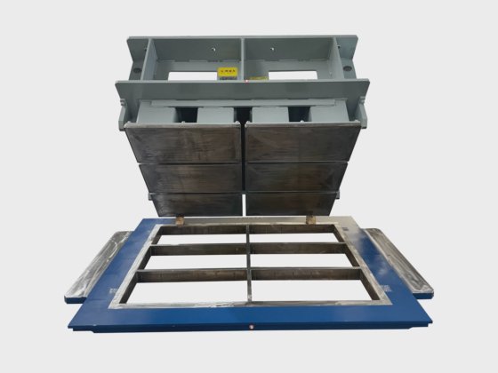 Block making machine with batching