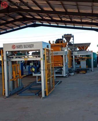 高度な技術の最良の油圧自動ブロック製造機、コンクリートの固体舗装ブロック機、エジプトの中空ブロック製造機