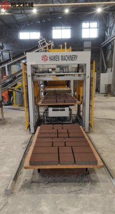 高度な技術の最良の油圧自動ブロック製造機、コンクリートの固体舗装ブロック機、エジプトの中空ブロック製造機