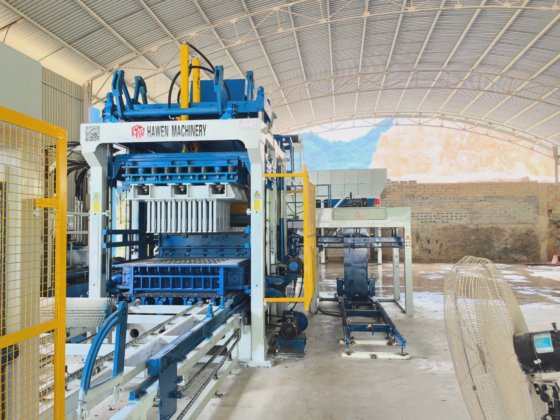 Block making machine with batching