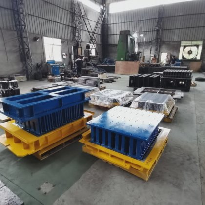 高密度縁石タイル舗装用石畳型枠