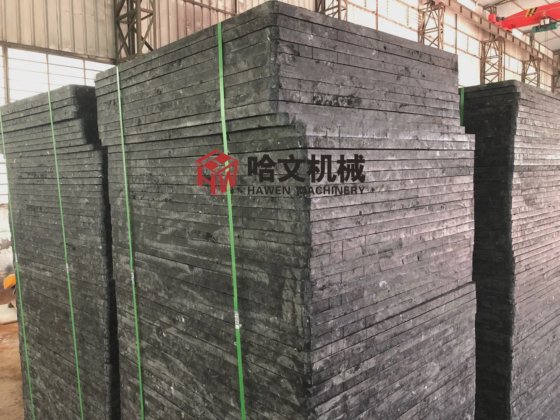 Block making machine with batching